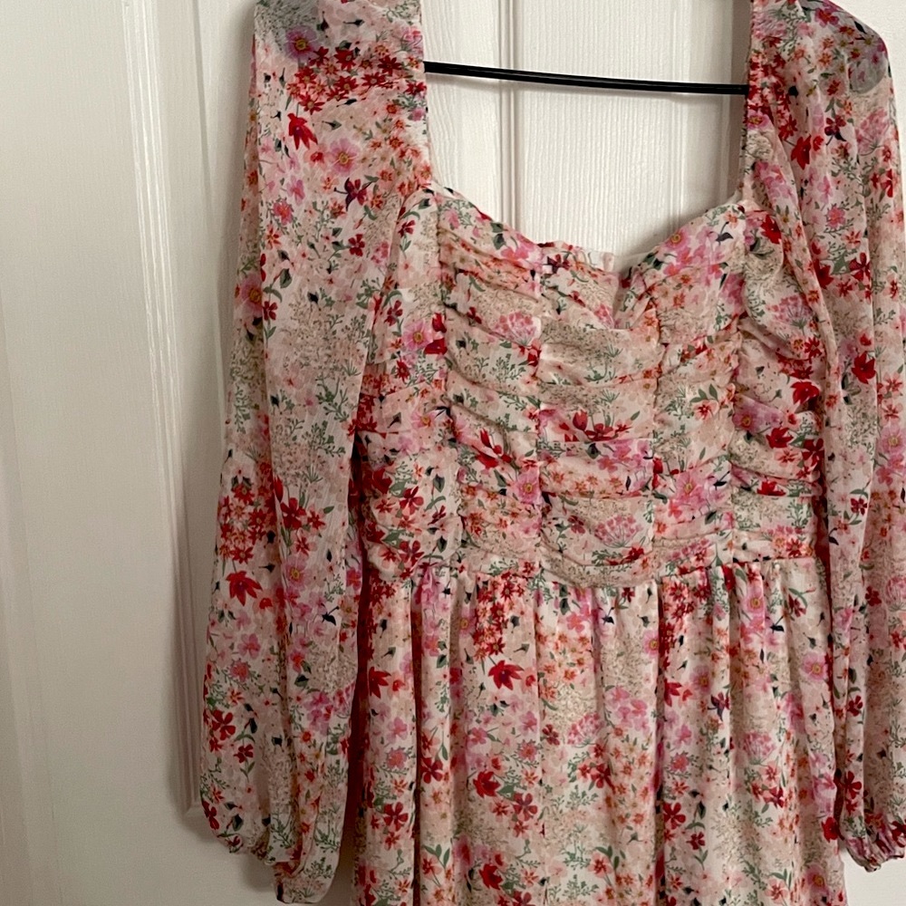 long sleeve light floral pink dress never worn